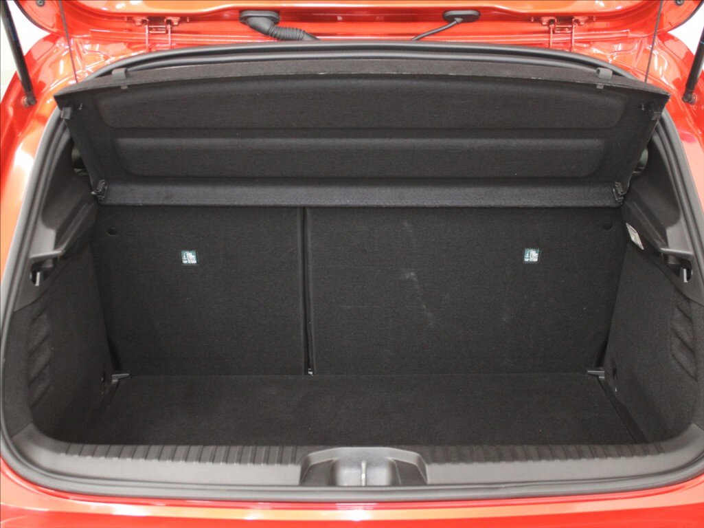 Mitsubishi Colt Hatchback 999,0 67 kw