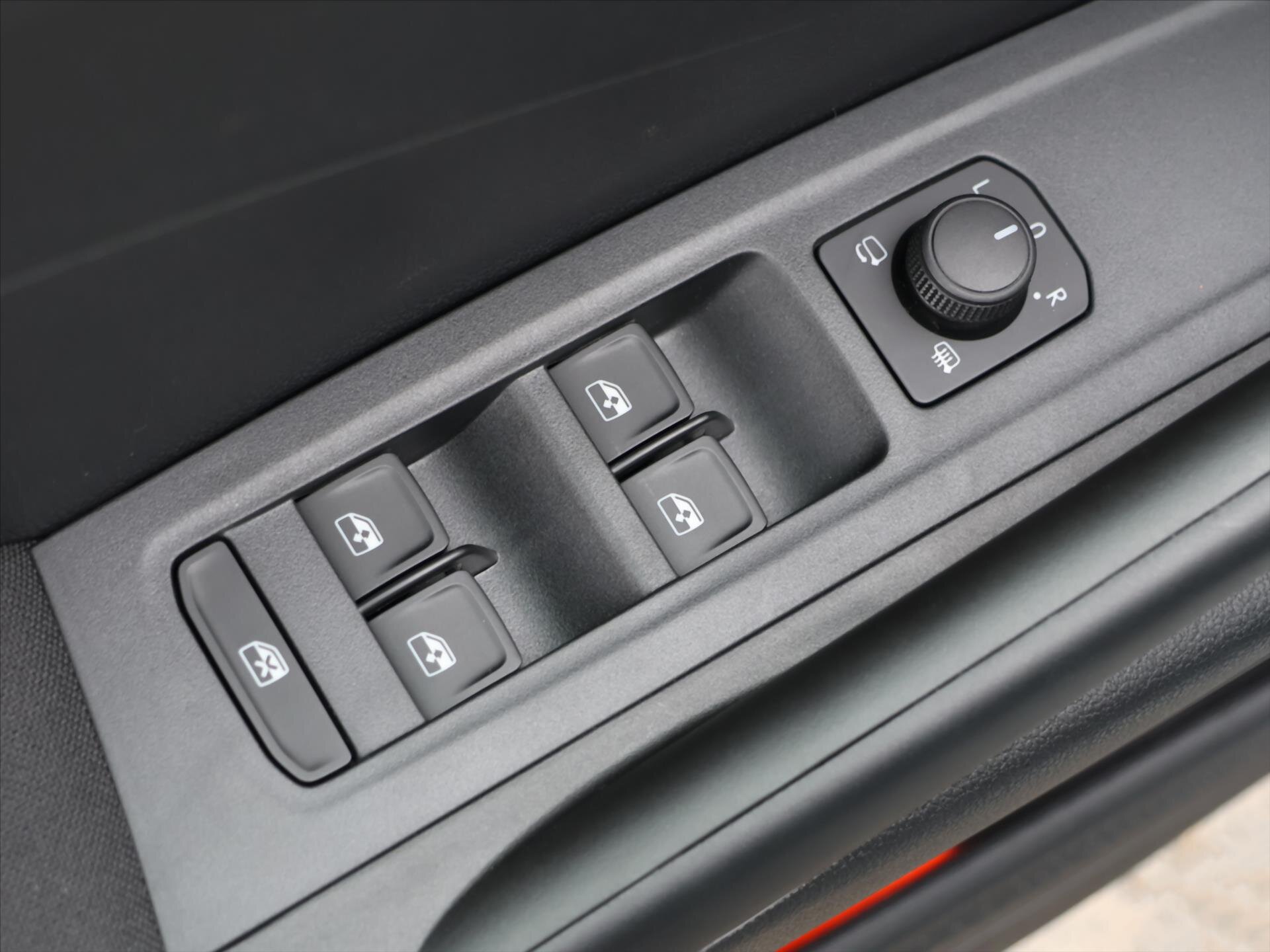 Škoda Fabia Hatchback 999,0 85 kw