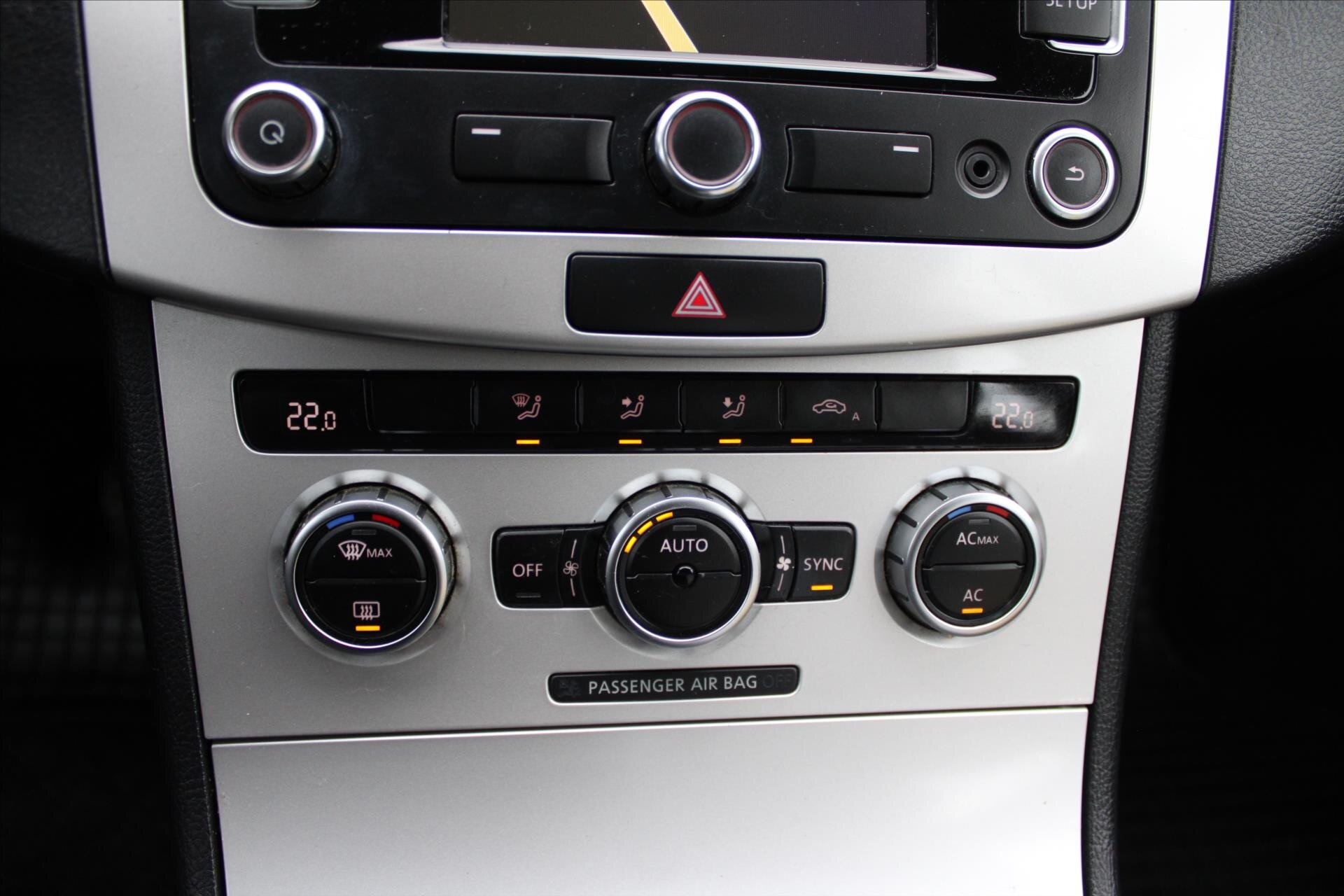 Volkswagen Passat Kombi 1,6 l 77 kw