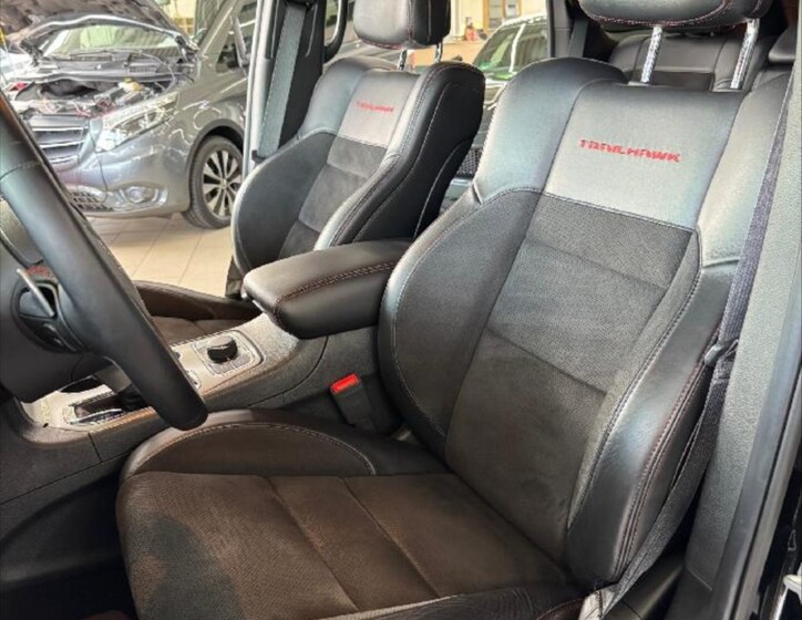 Jeep Grand Cherokee 11