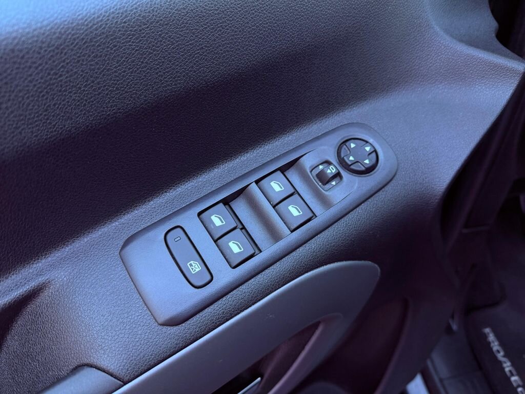 Toyota ProAce Kombi 1,5 l 96 kw