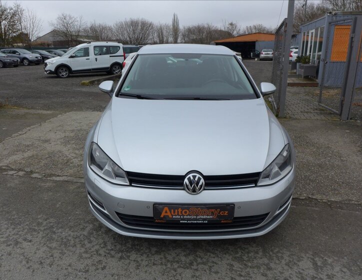 Volkswagen Golf Hatchback 1,2 l 77 kw