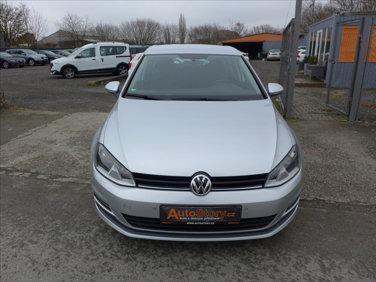Volkswagen Golf Hatchback 1,2 l 77 kw