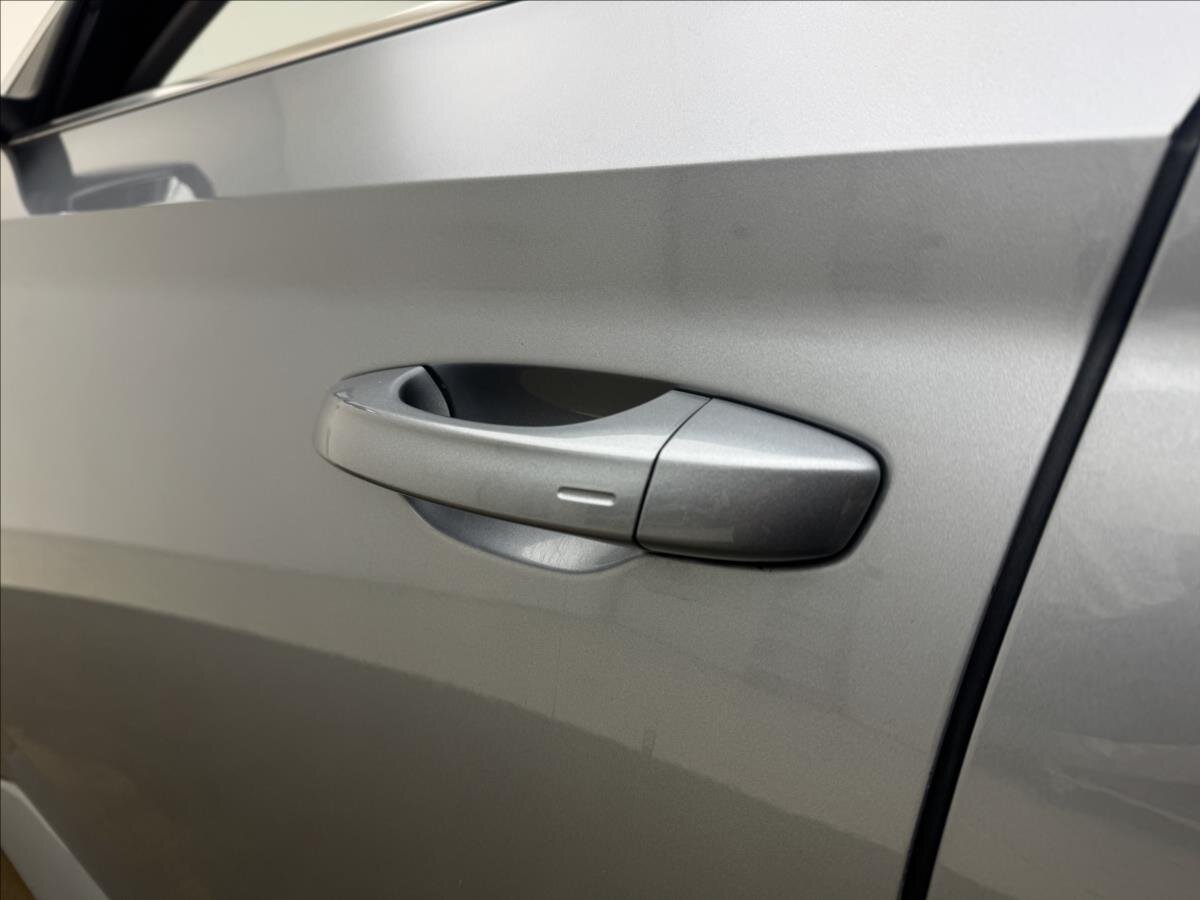 Škoda Superb Kombi 2,0 l 140 kw