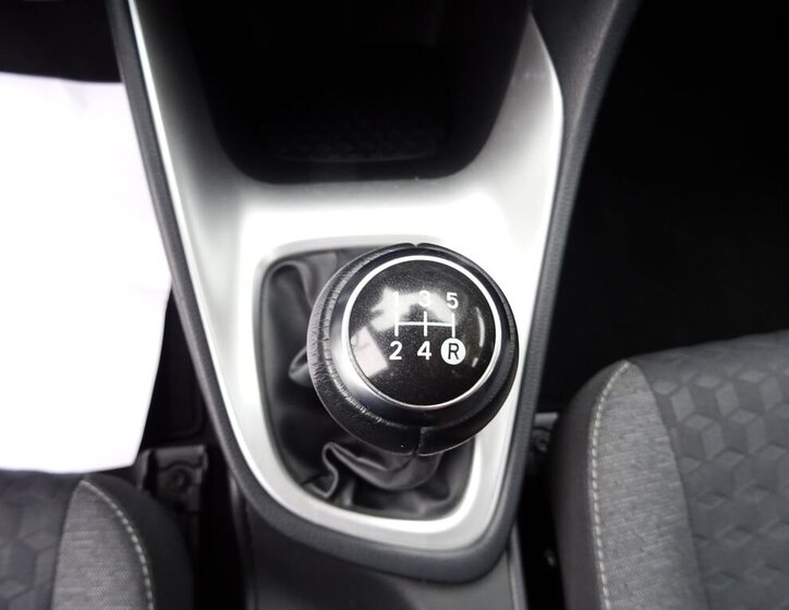 Toyota Yaris Hatchback 998,0 53 kw