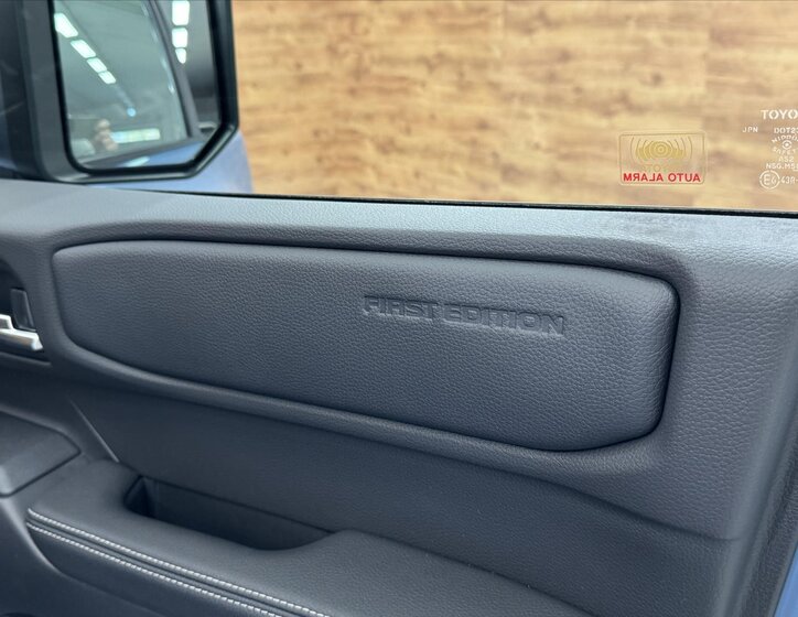 Toyota Land Cruiser SUV 2,8 l 151 kw