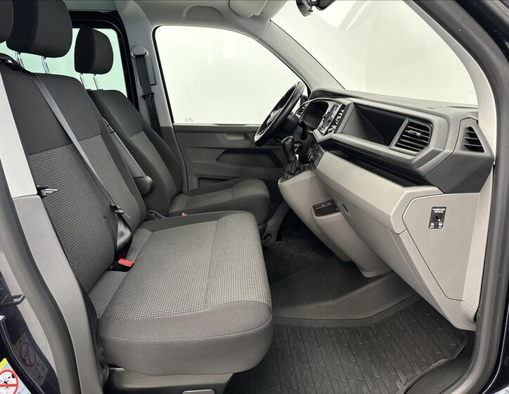 Volkswagen Transporter 24