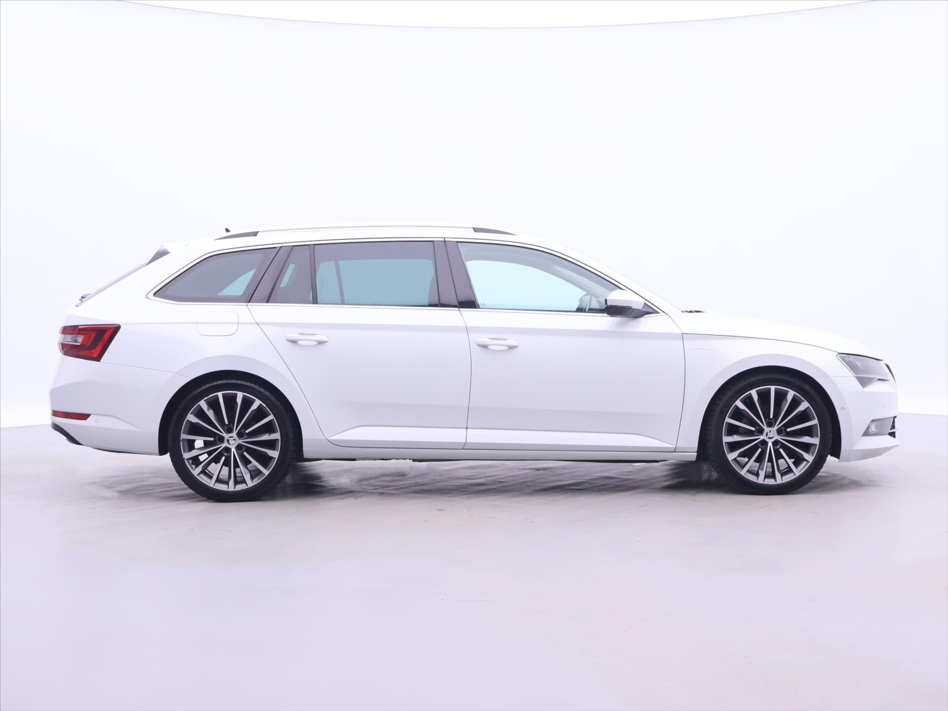 Škoda Superb Kombi 2,0 l 140 kw