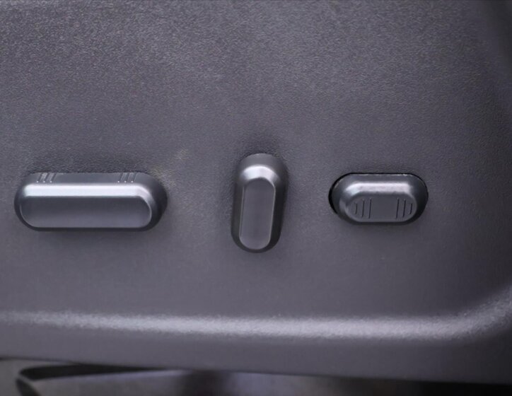 Ford Tourneo Custom MPV 2,0 l 125 kw