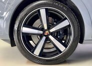 Porsche Cayenne SUV / Terénní 4,0 l 349 kw