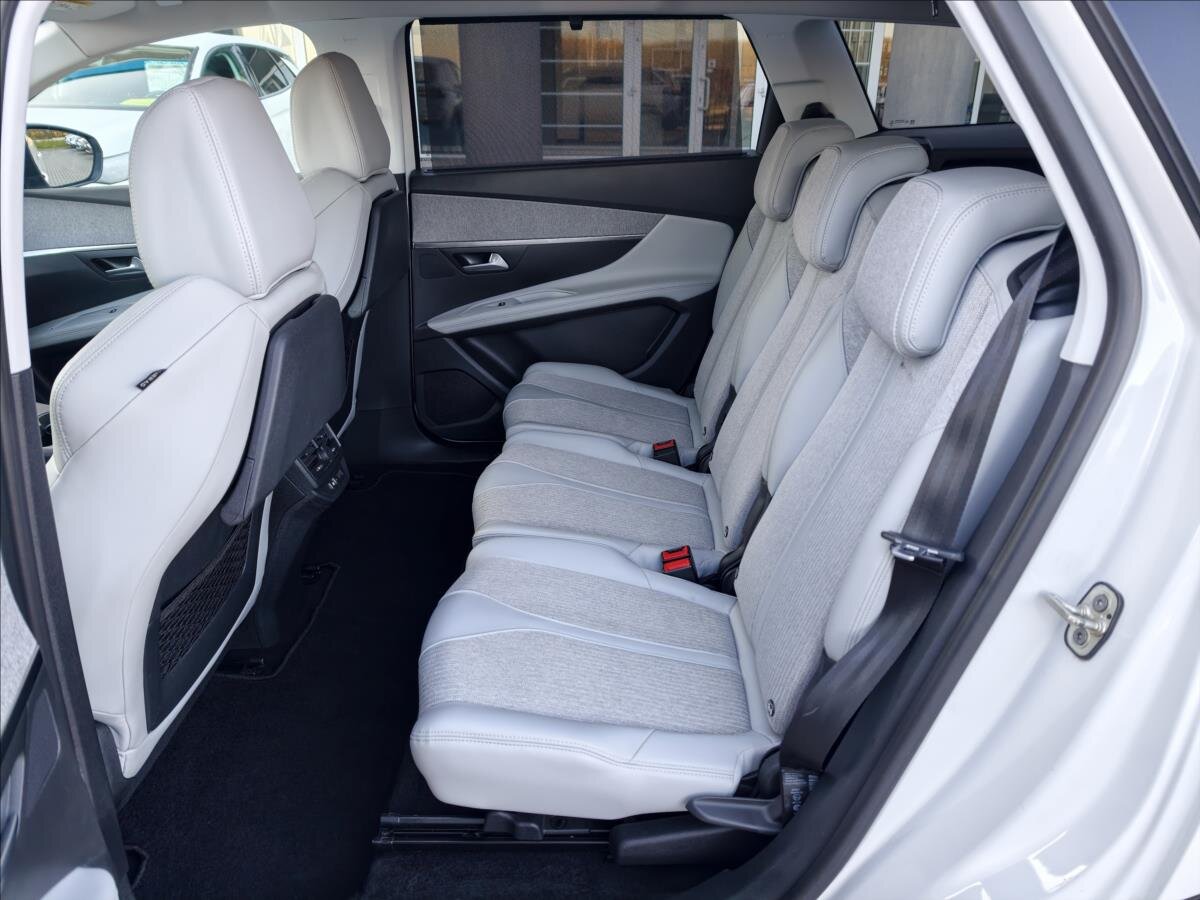 Peugeot 5008 MPV 1,6 l 88 kw