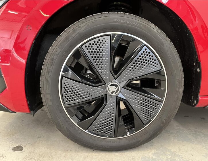 Škoda Scala Hatchback 999,0 85 kw