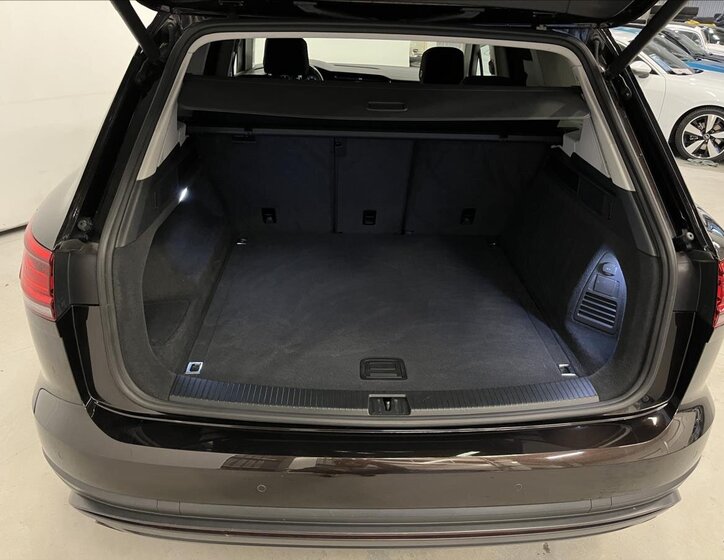 Volkswagen Touareg SUV / Terénní 3,0 l 170 kw