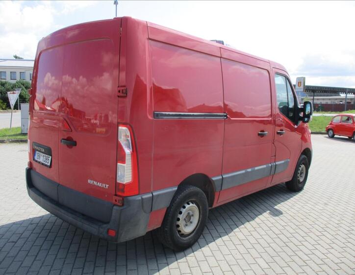 Renault Master 4