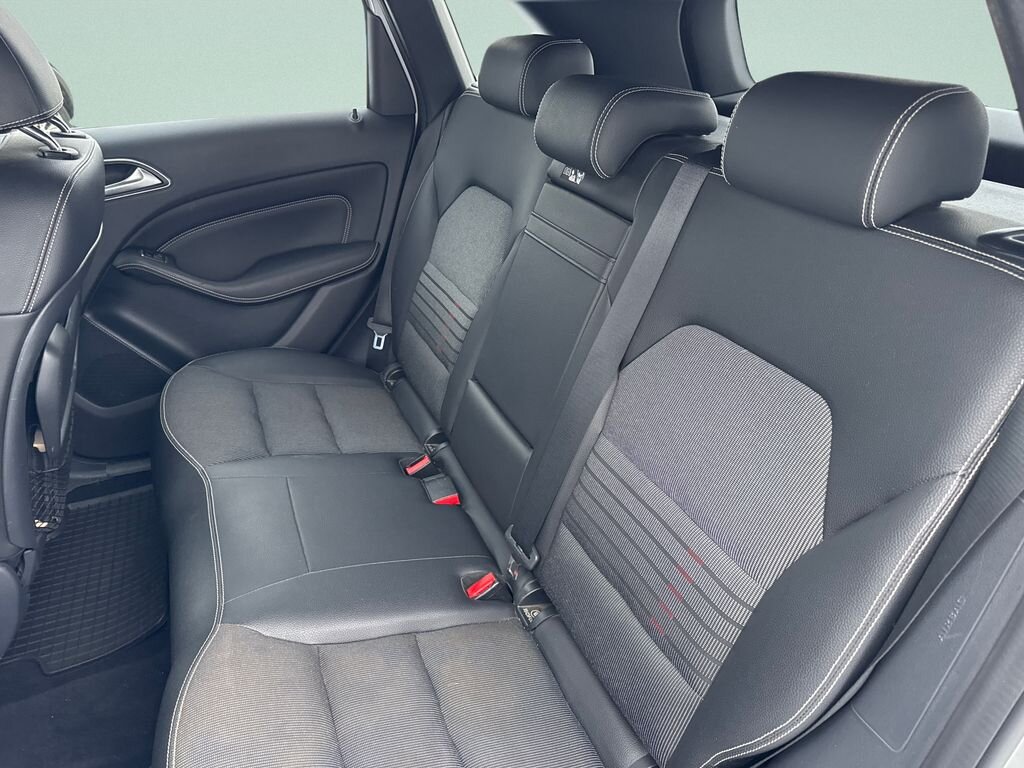 Mercedes-Benz Třídy B Hatchback 2,0 l 115 kw
