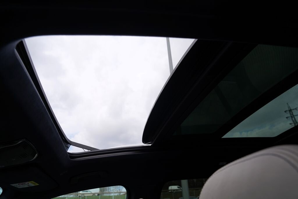 BMW X7 SUV / Terénní 3,0 l 250 kw