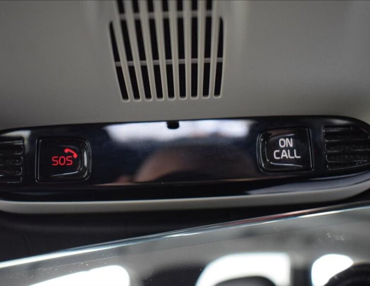 Volvo XC60 SUV 2,0 l 223 kw