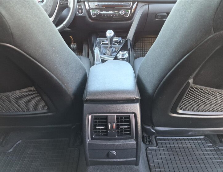 BMW Řada 3 Kombi 2,0 l 140 kw