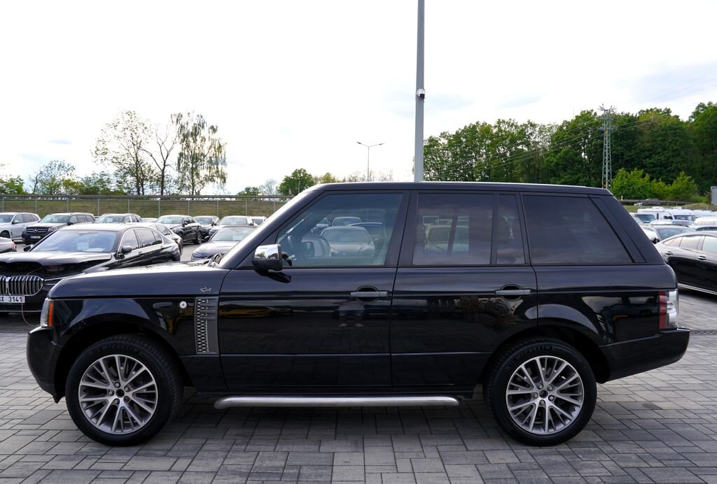 Land Rover Range Rover SUV / Terénní 4,4 l 230 kw