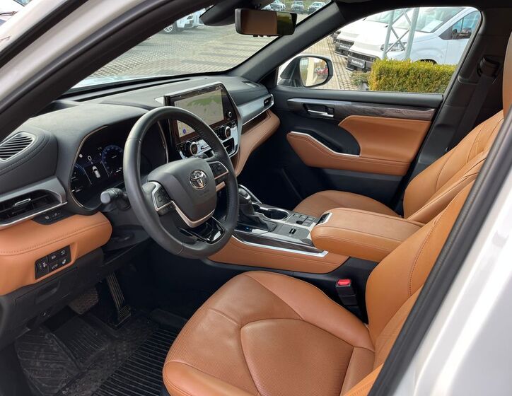 Toyota Highlander 14