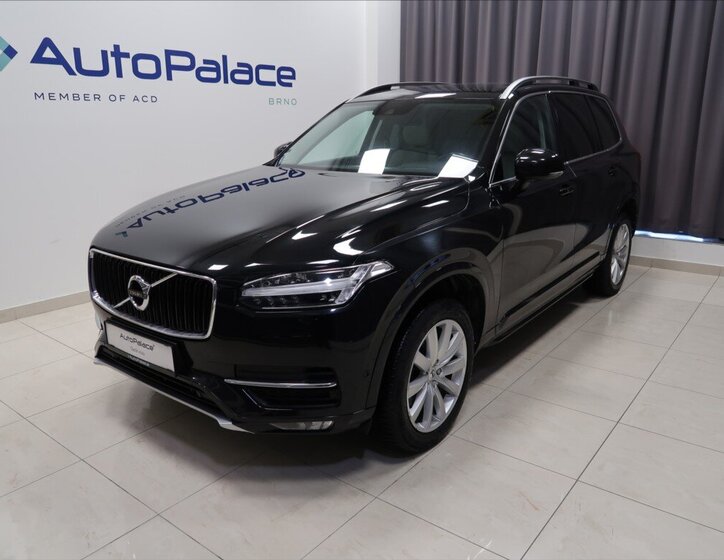 Volvo XC90 SUV 2,0 l 173 kw