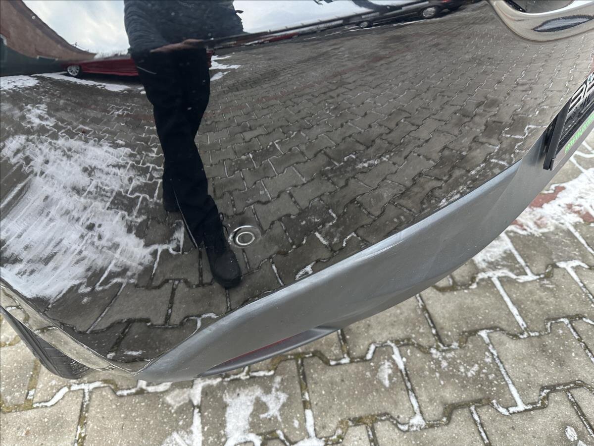 Mazda 2 Hatchback 1,5 l 66 kw