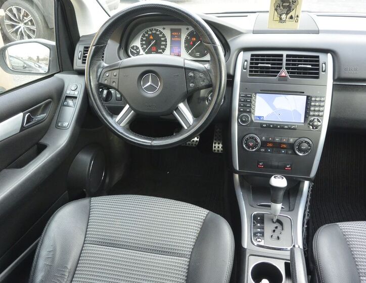 Mercedes-Benz Třídy B 12