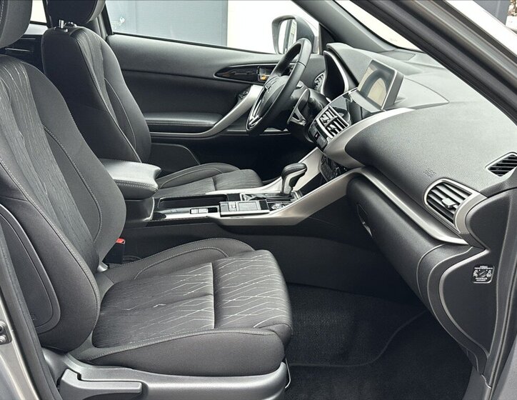 Mitsubishi Eclipse Cross SUV / Terénní 2,3 l 109 kw