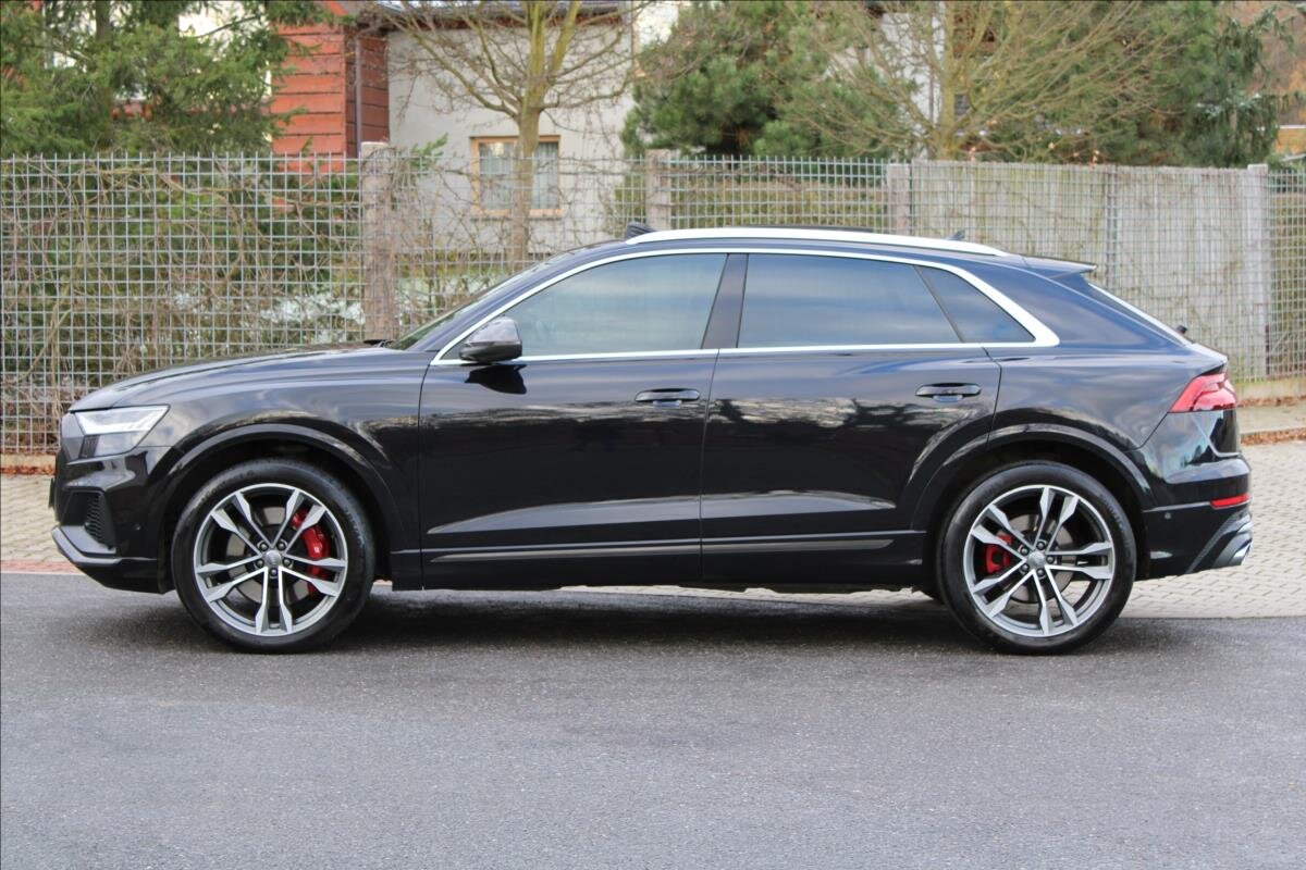Audi SQ8