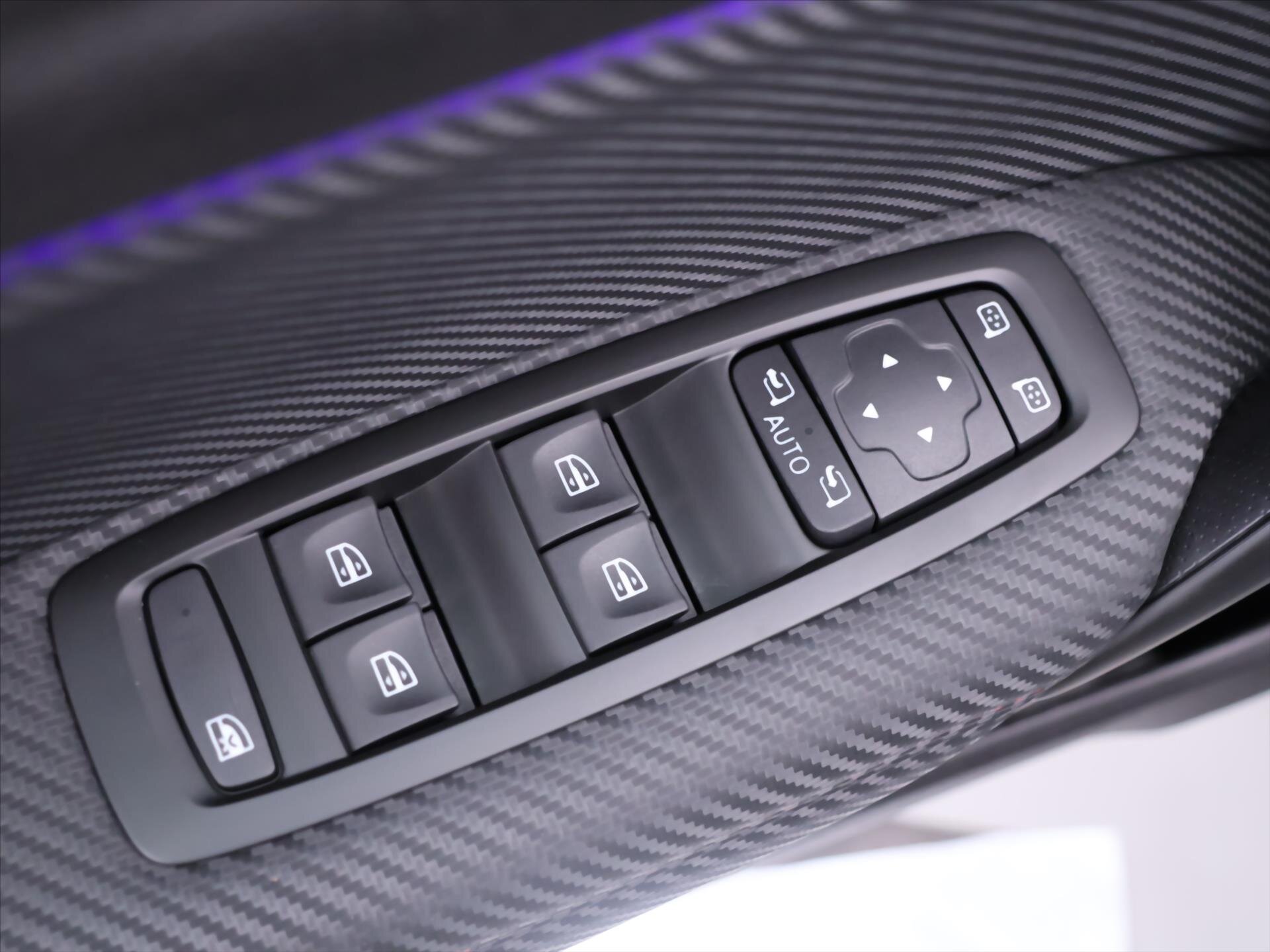 Renault Mégane Hatchback 1,8 l 221 kw