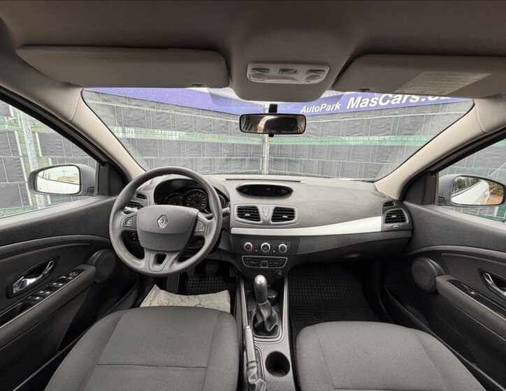 Renault Fluence Sedan 1,6 l 81 kw