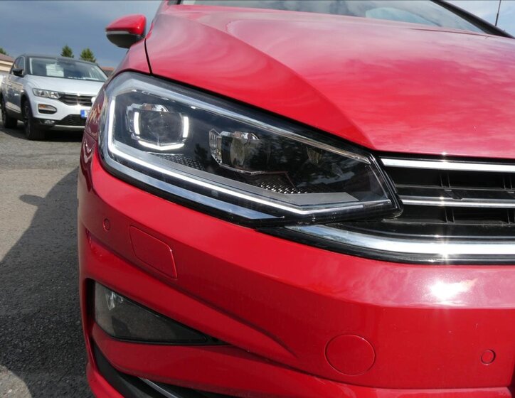 Volkswagen Golf Sportsvan MPV 999,0 85 kw