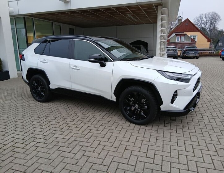 Toyota RAV4 7