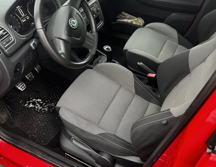 Škoda Fabia Hatchback 1,6 l 55 kw