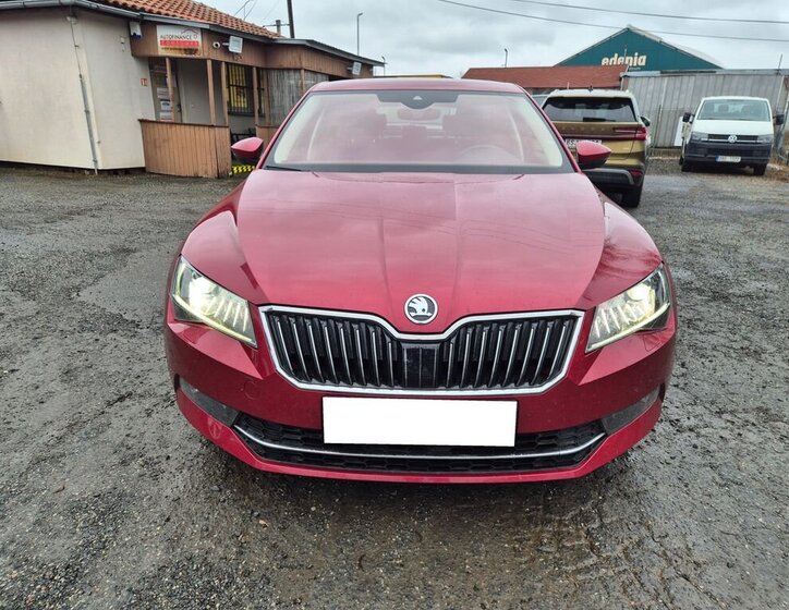 Škoda Superb 2