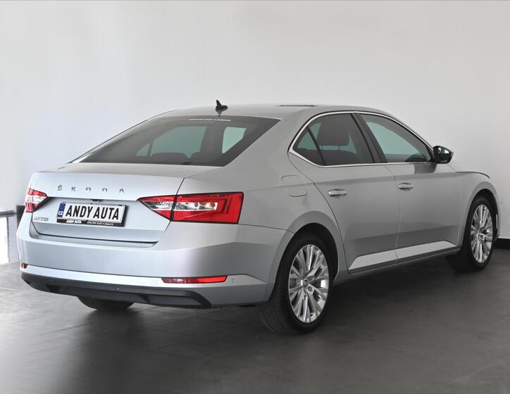 Škoda Superb 3