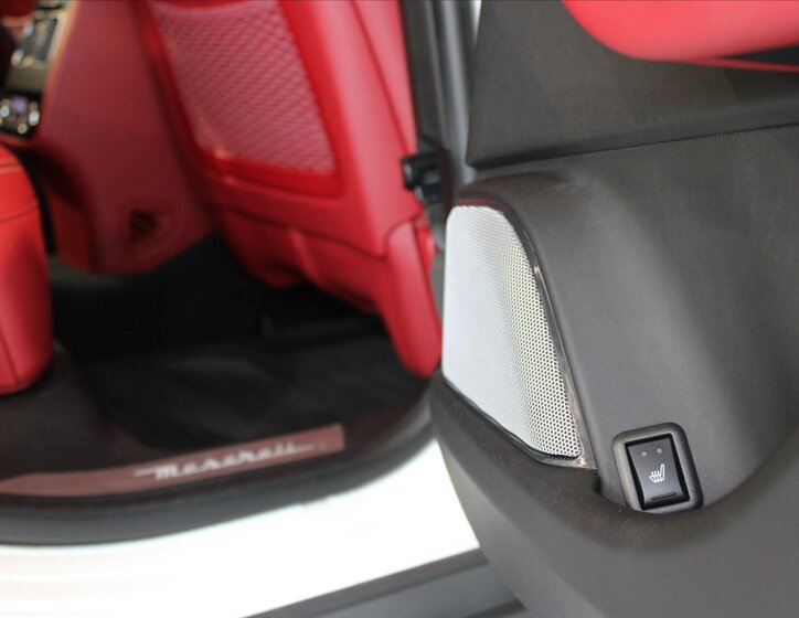 Maserati Levante SUV 3,0 l 316 kw