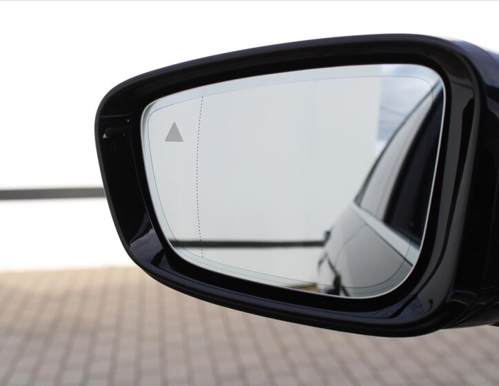 BMW Řada 5 Kombi 3,0 l 195 kw