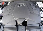 Audi Q7 10