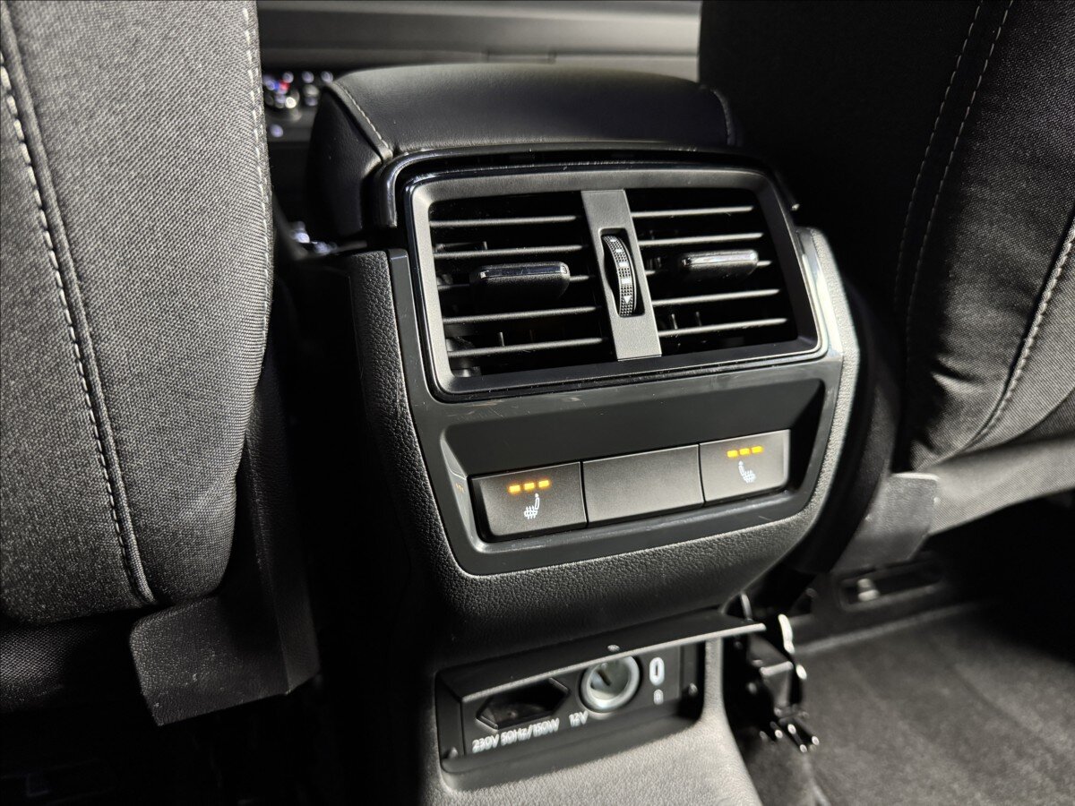 Škoda Karoq SUV / Terénní 2,0 l 110 kw