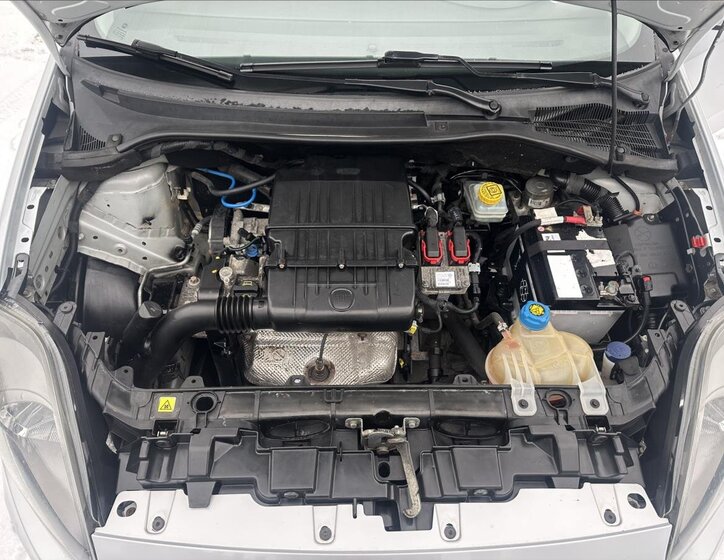 Fiat Punto Hatchback 1,4 l 57 kw