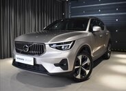 Volvo XC40 SUV / Terénní 2,0 l 145 kw