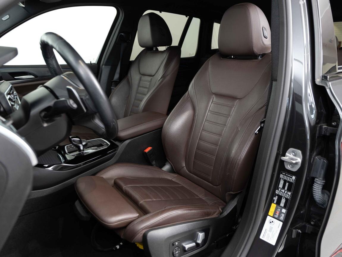 BMW X3 SUV 2,0 l 215 kw