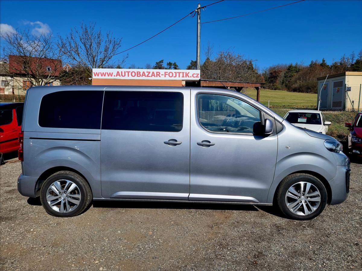 Peugeot Traveller