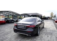 Mercedes-Benz Třídy E Sedan 2,0 l 145 kw