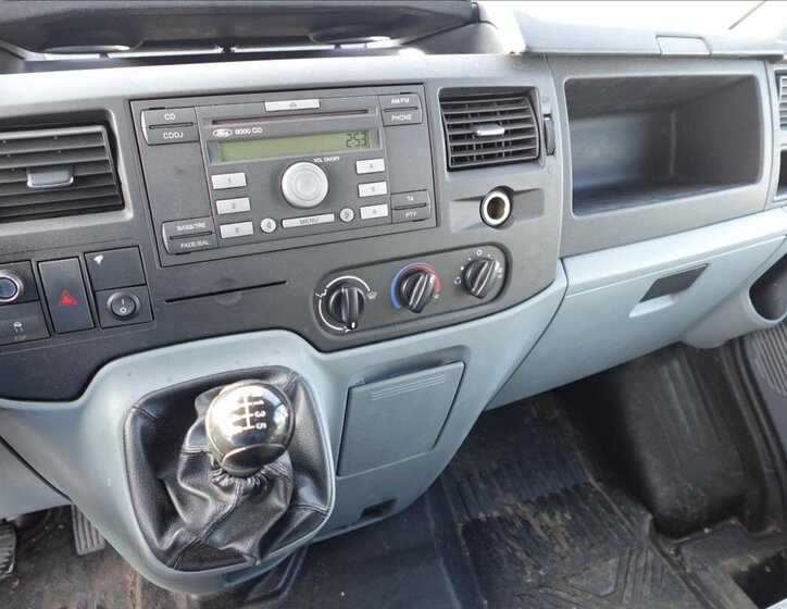 Ford Transit Skříň 2,4 l 85 kw