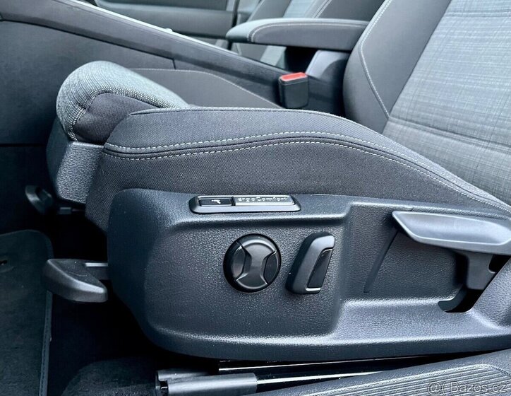 Volkswagen Passat Kombi 2,0 l 110 kw