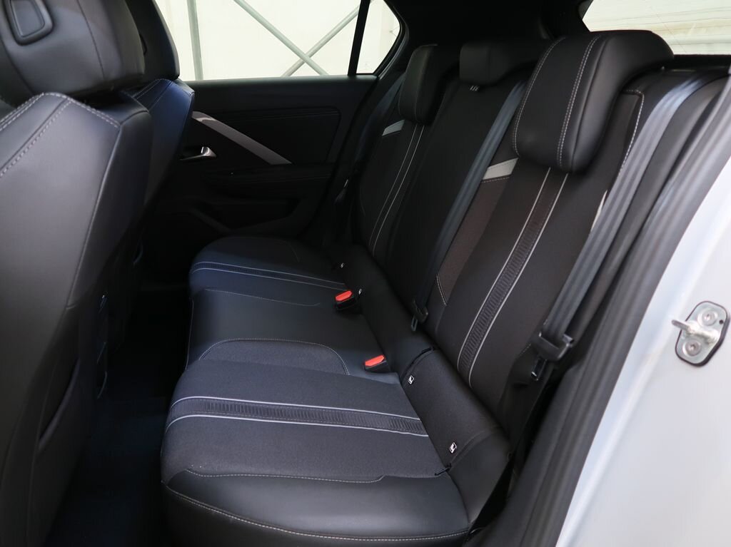 Opel Astra Hatchback 1,2 l 96 kw