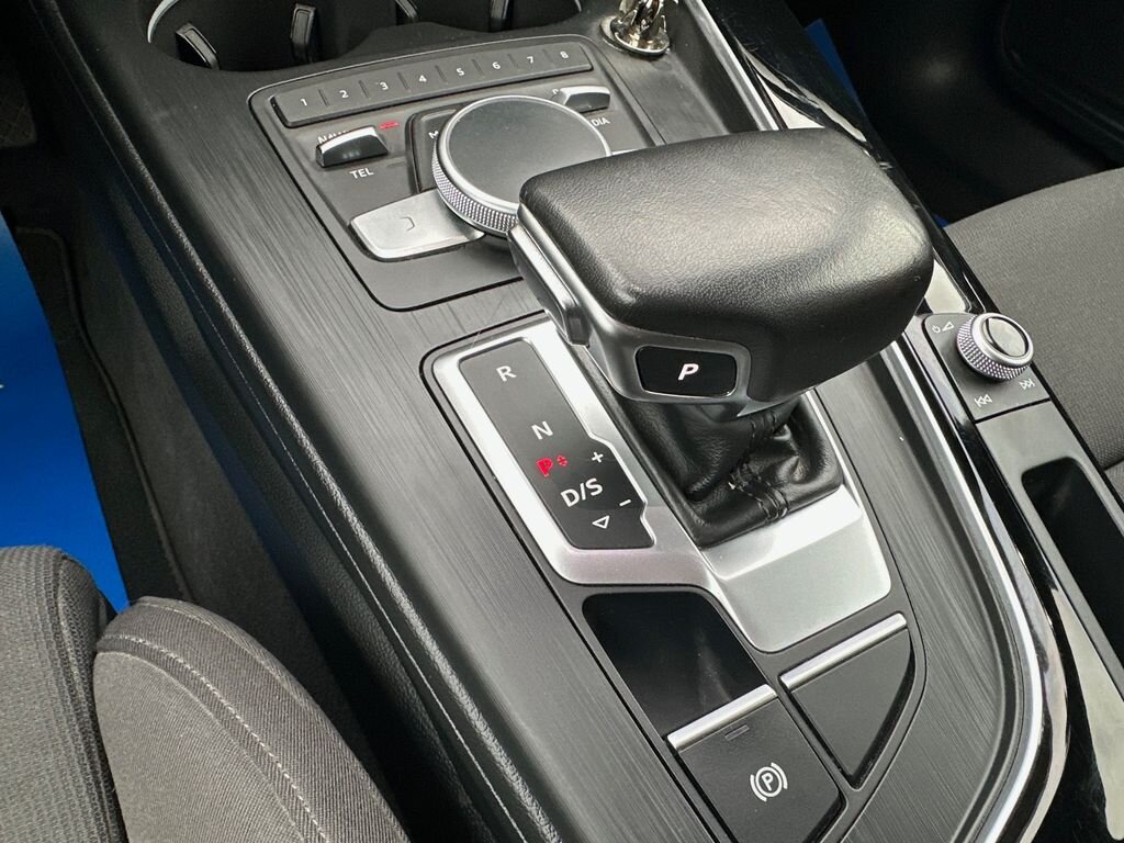 Audi A4 Kombi 2,0 l 140 kw