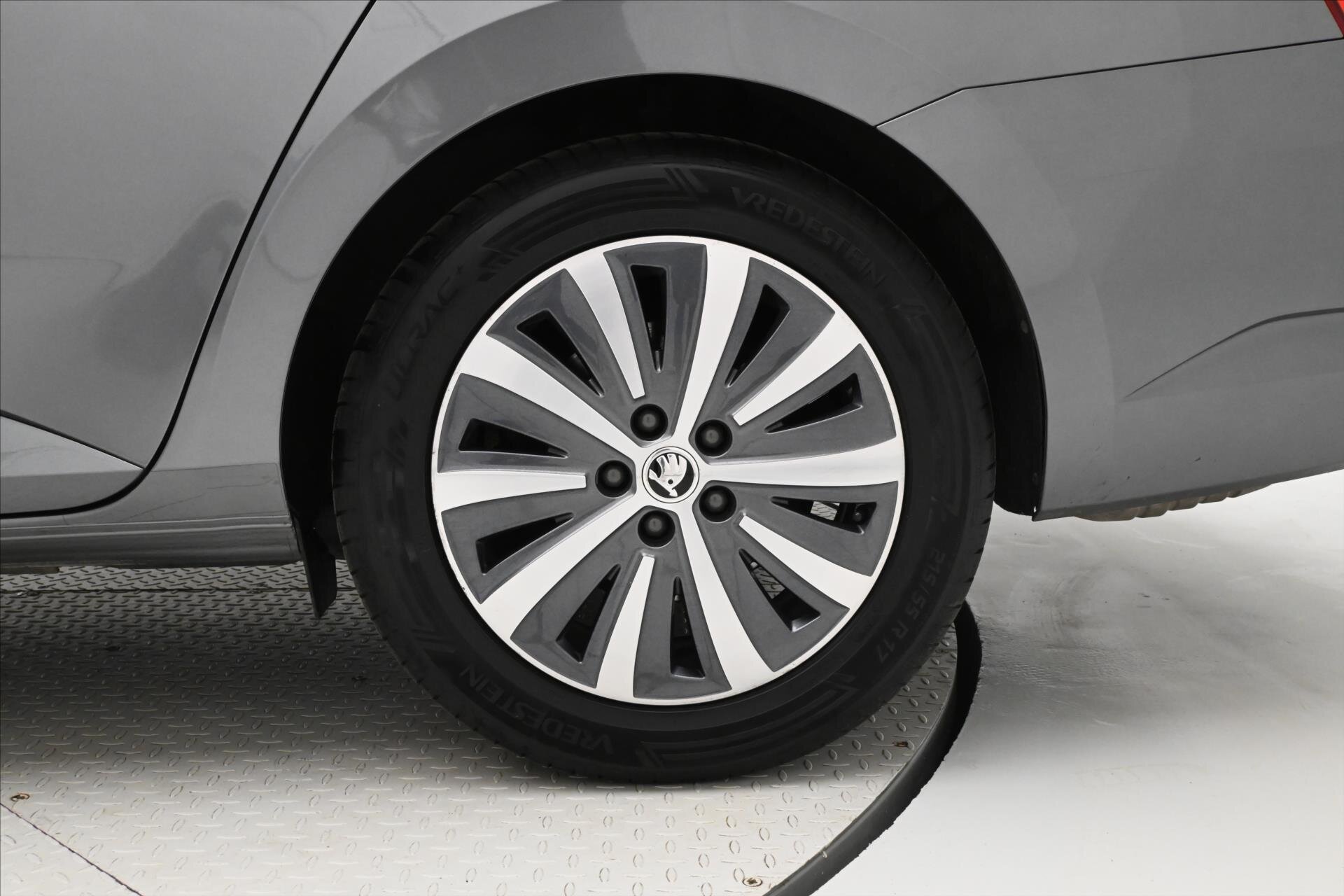 Škoda Superb Kombi 2,0 l 147 kw